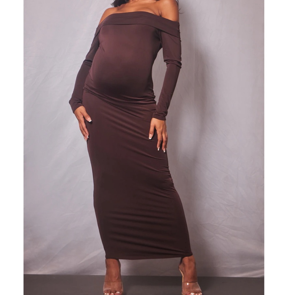Pretty Little Things maternity dress
